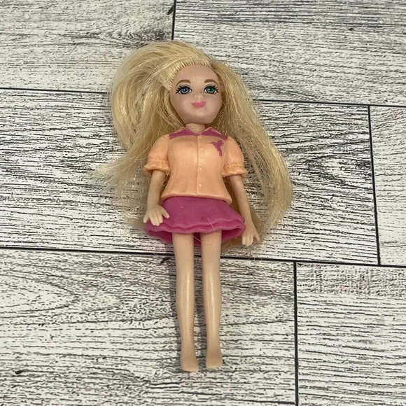 Vintage VTG Early 2000’s Polly Pocket Doll - Picture 6 of 6
